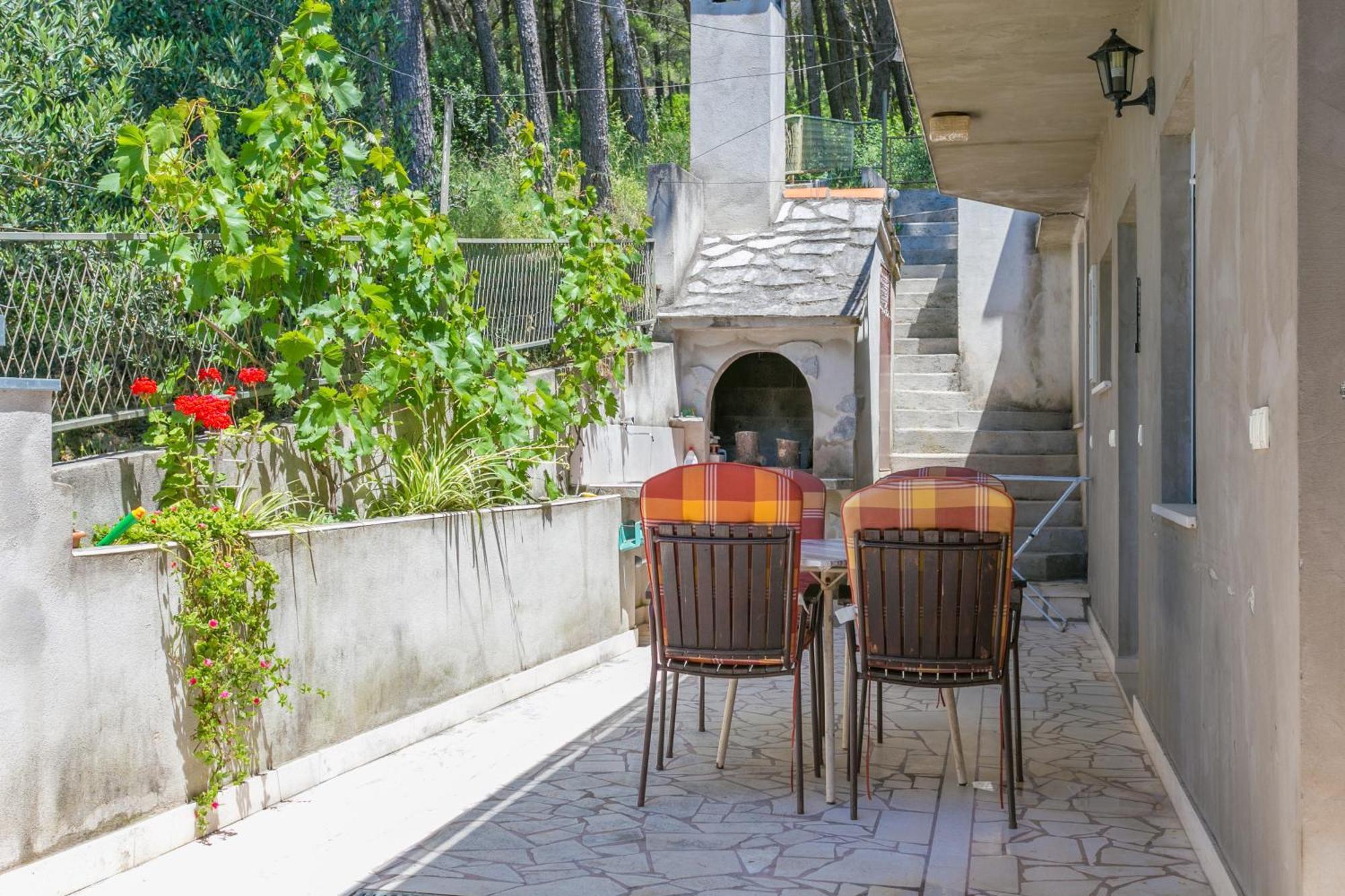 By The Sea Brela, Makarska - 18356 Apartment