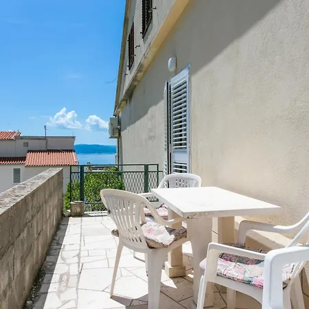 Apartments By The Sea Brela, Makarska - 18356 Exterior photo