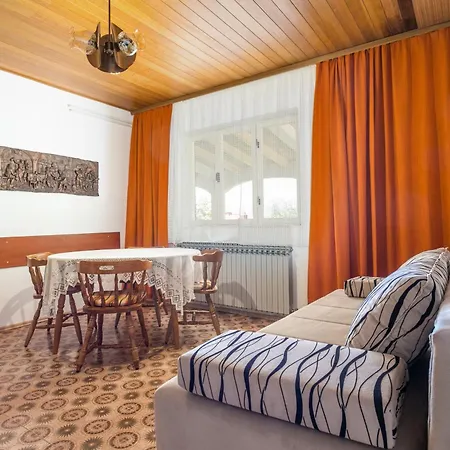 Apartments By The Sea Brela, Makarska - 18356 Room photo